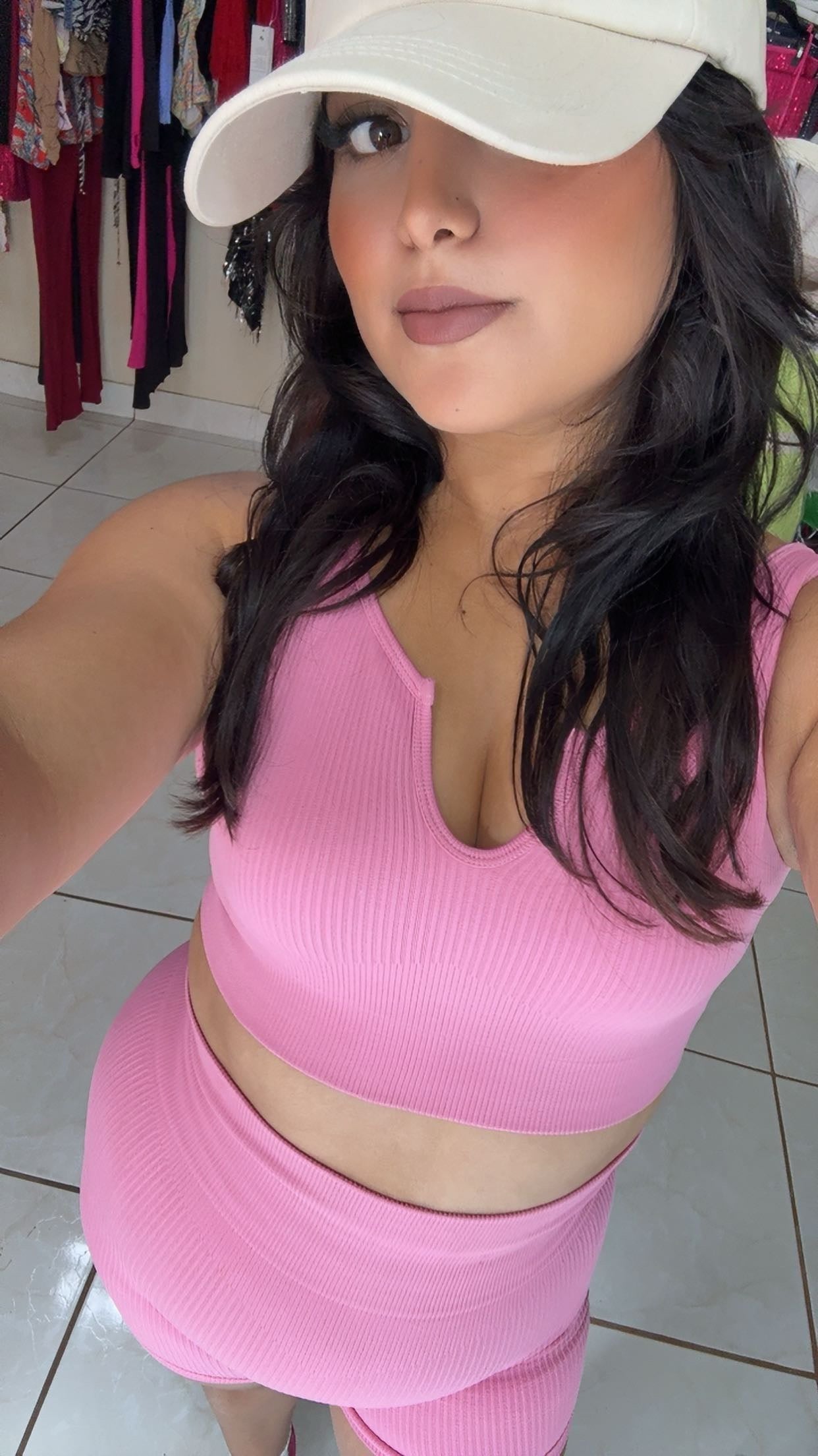 Markdowns 02 Pink workout set