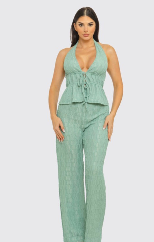 NEW ARRIVALS✨ Sage halter top set