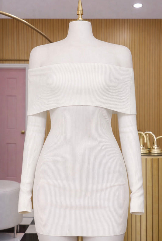 NEW ARRIVALS✨ White Off shoulder dress